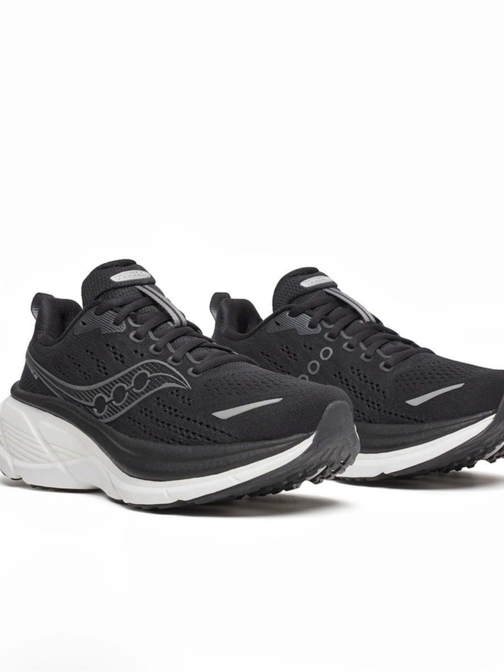 NEW with box Saucony Hurricane 25 Black & White US 9